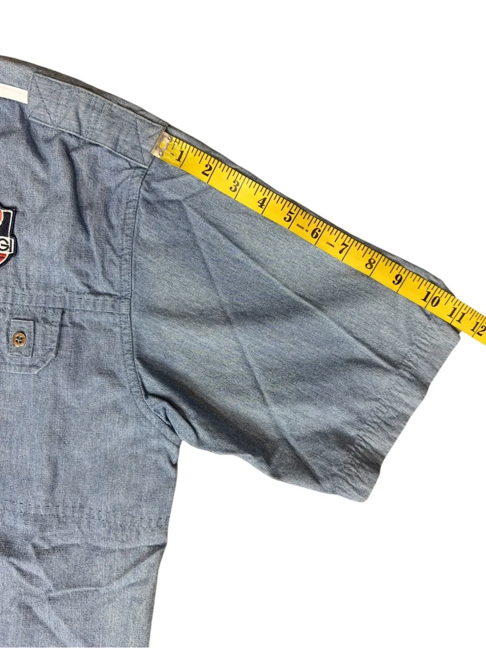 COOGI Australia Men's Chambray Short Sleeve Button Up Camp Shirt